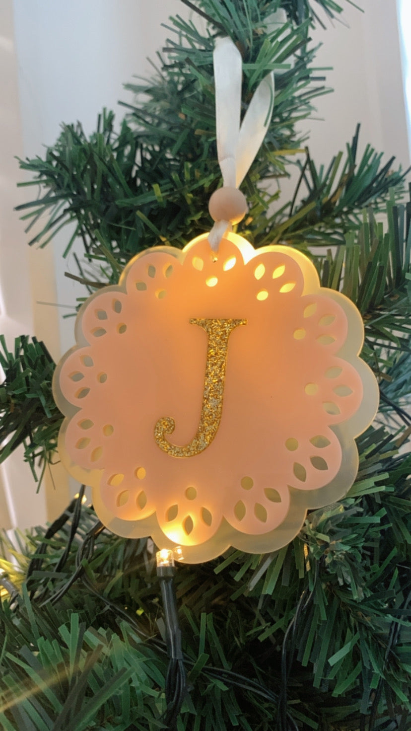 Scalloped Flower Ornament