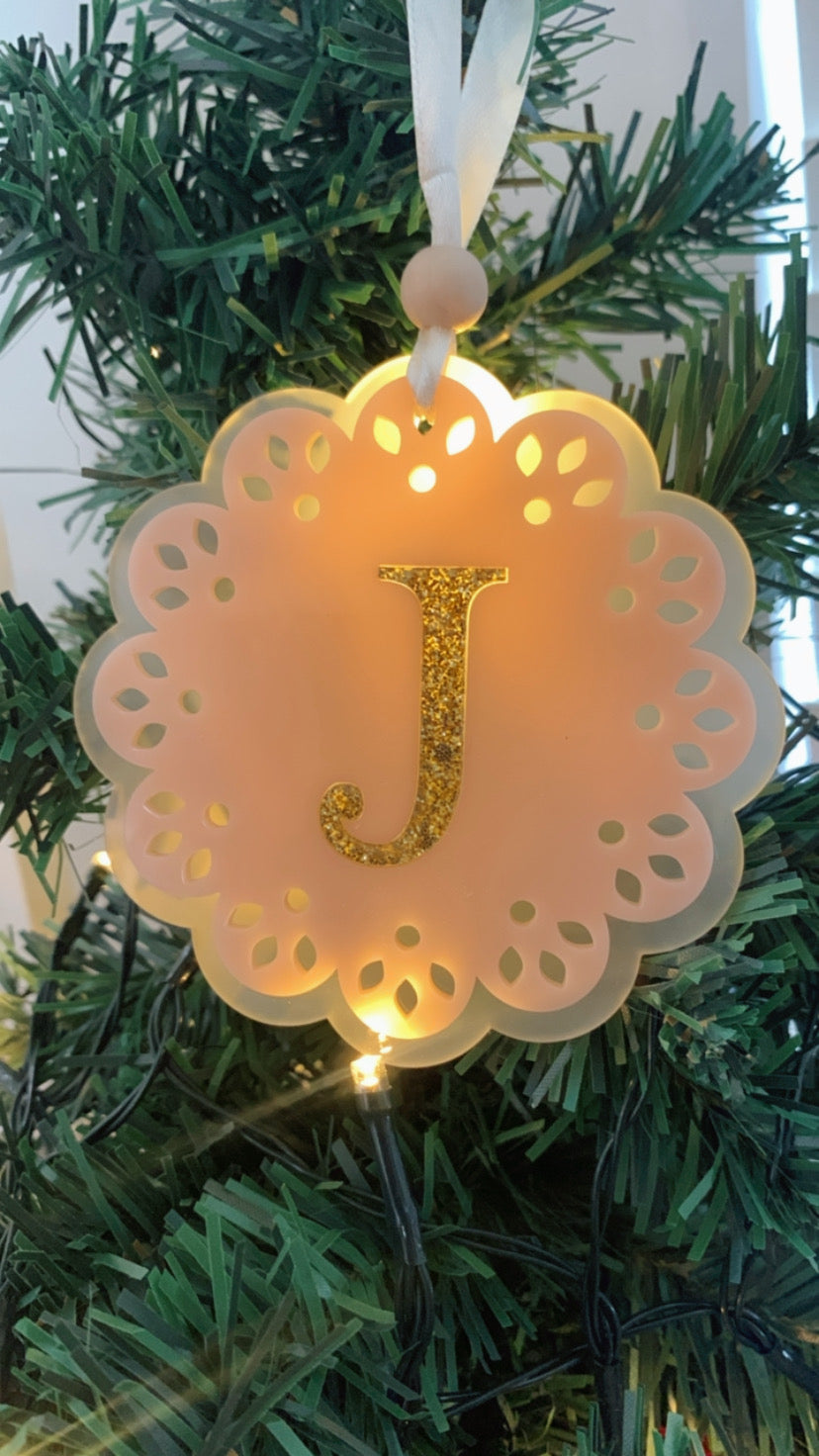 Scalloped Flower Ornament