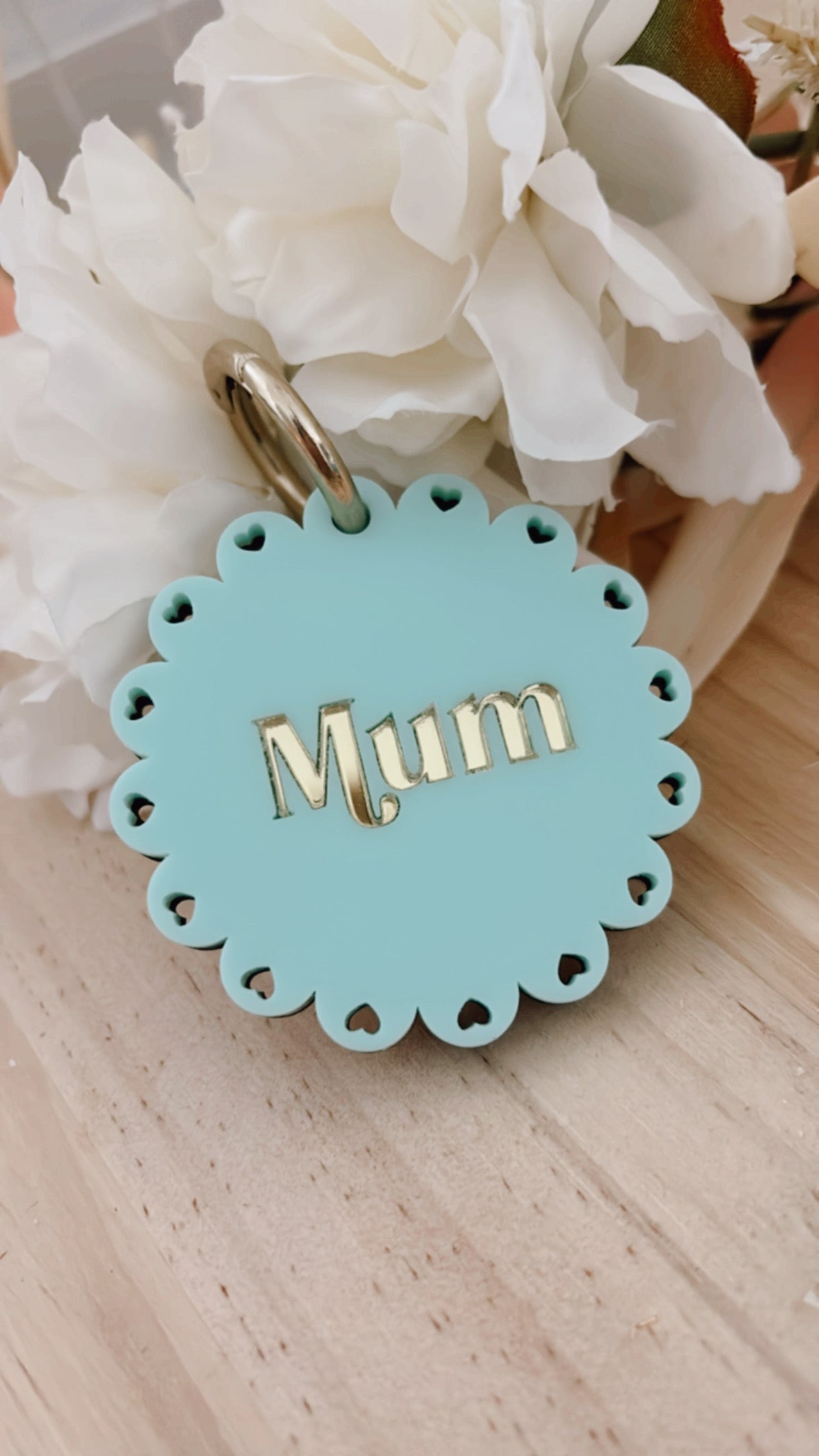 Scalloped acrylic and wood keyring