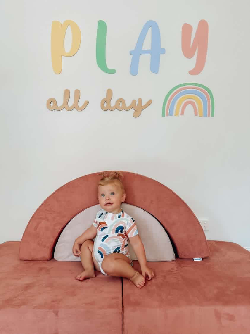 Play all day sign